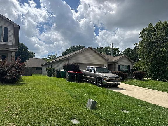 2nd image of 3846 Kendall Brook Dr