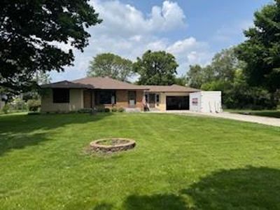 1649 Old Hudson Rd, Saint Paul, MN, 55106