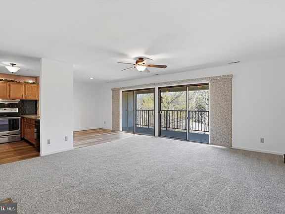 2nd image of 48 Muirfield Dr