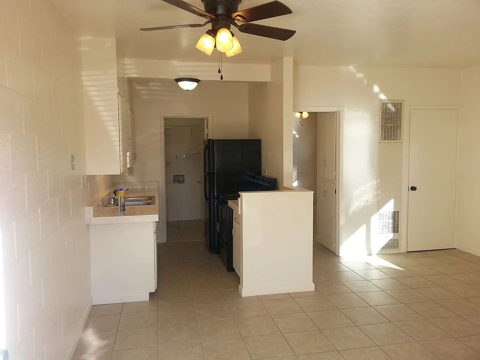 3388 Smith Dr