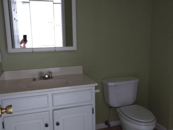 4th image of 17422 Batesville Pike #17422