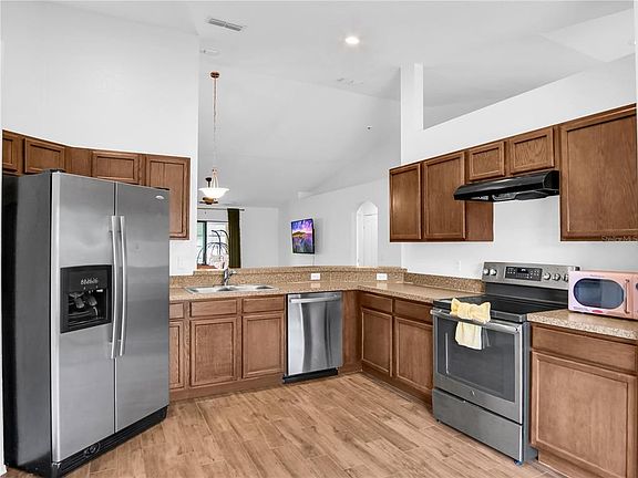 2nd image of 1601 TAYLOR LANDING DRIVE