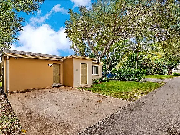 1 bed, 600 sqft, $1,950 — Photo 2