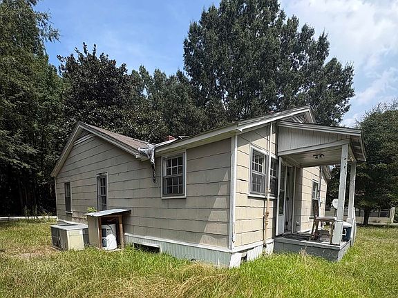 2nd image of 926 Missouri St