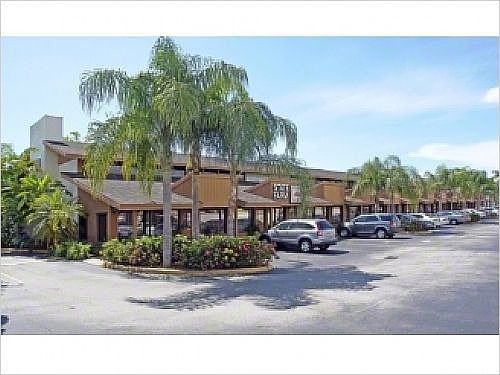 1st image of 9048 SW 152nd St