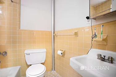 Rented by (Legacy) Elegran