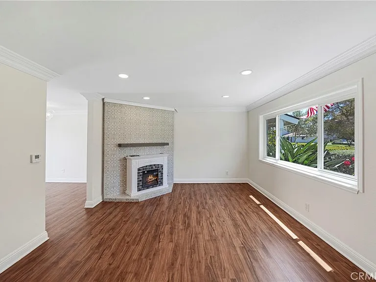 19868 Piccadilly Ln — Photo 7