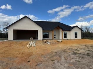 235 Salem Ridge Dr, Huntington, TX 75949