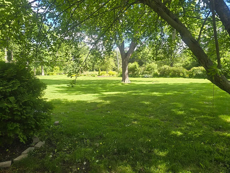 15 Dukes Ln — Photo 18