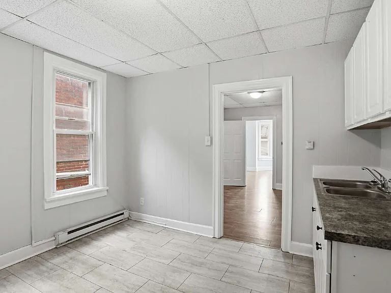 207 N Mulberry St — Photo 27