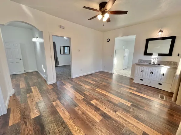 616 S Duluth Ave #1, Sioux Falls, SD 57104