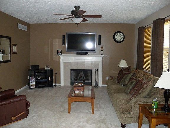 3rd image of 14312 Autumn Woods Dr