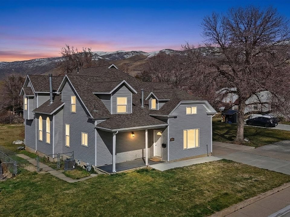 1st image of 255 E 400 S