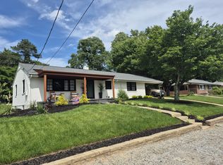 1218 Greenwood Dr #B, Danville, VA 24540