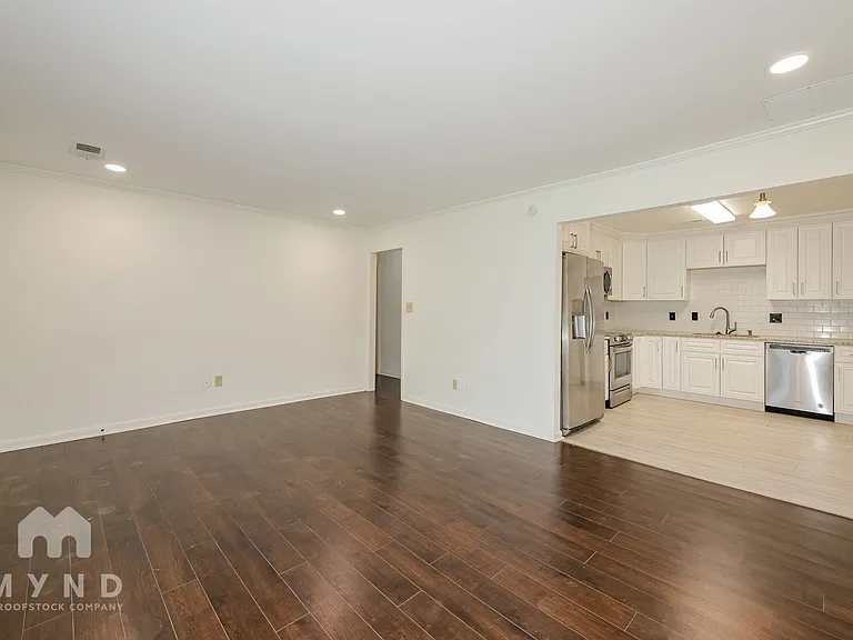 305A Franklin Rd NE #A — Photo 5