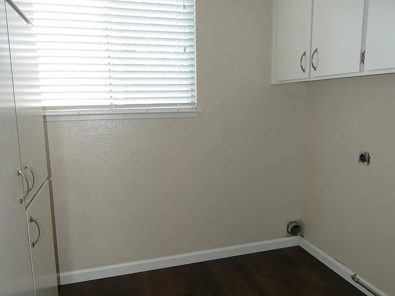 128 Arcadia Dr — Photo 5