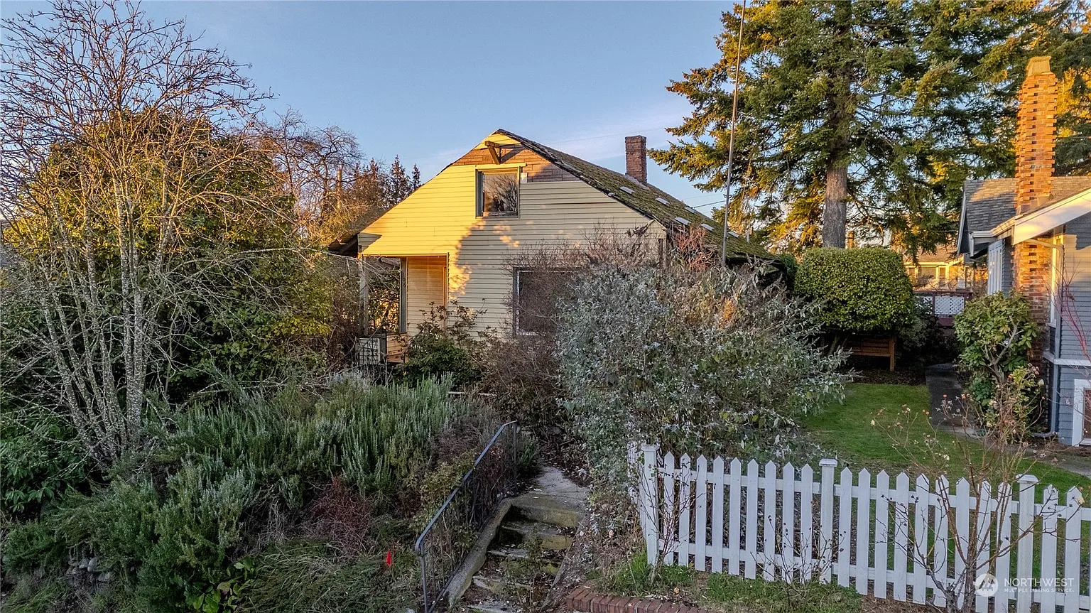 106 N 47th Street photo 1