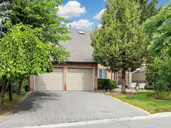 11 Alexis Rd, Markham, ON L3T 6Z2