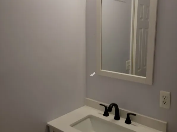 105 Sherman Ave #2, Jersey City, NJ 07307