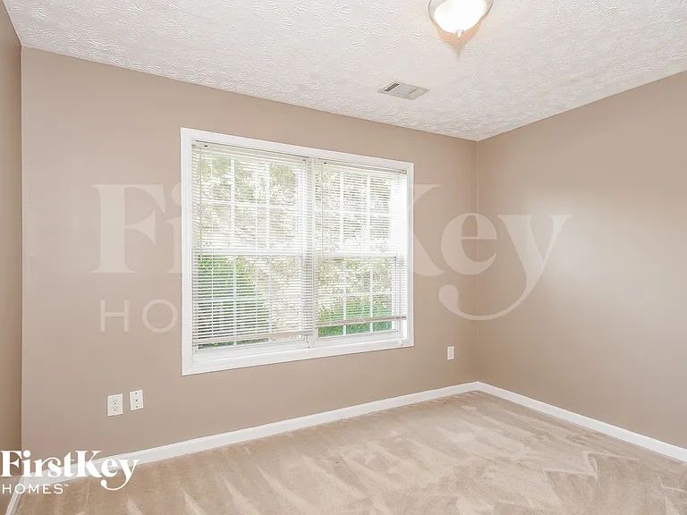 2248 Lake Ranch Ct — Photo 11