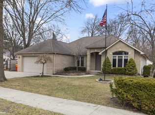 600 Cherry St, Algonac, MI 48001