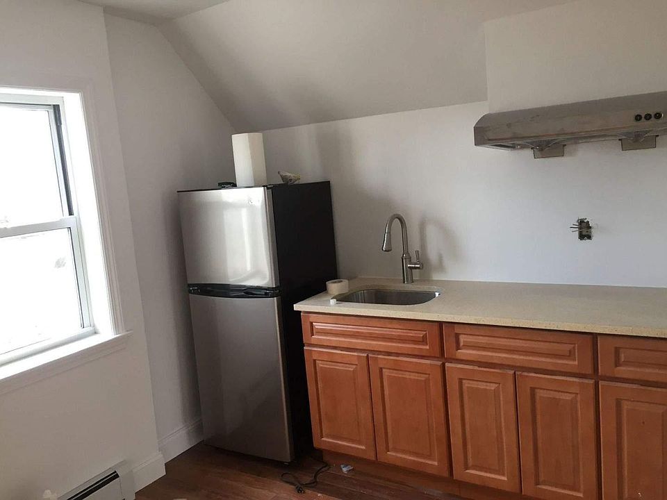 1st image of 5836 189th St Floor 2