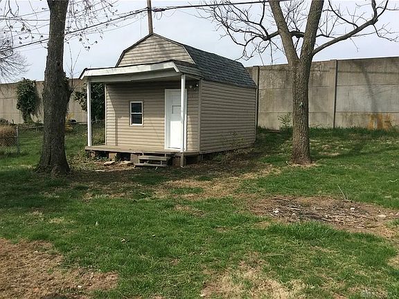 Shed