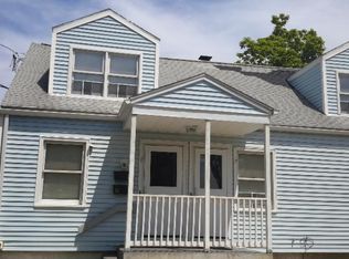 96 Risley St, East Hartford, CT 06118