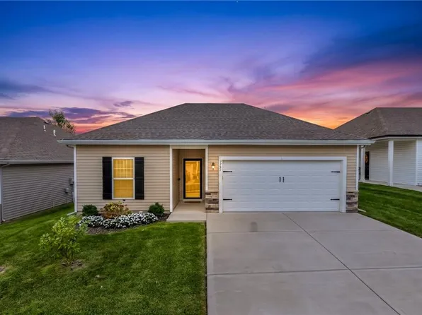 7731 NW 124th St, Kansas City, MO 64163