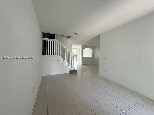 Doral Isles North Sec Two — Photo 3