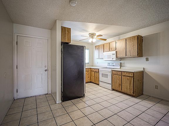 4th image of 3555 Arville St Unit 104B