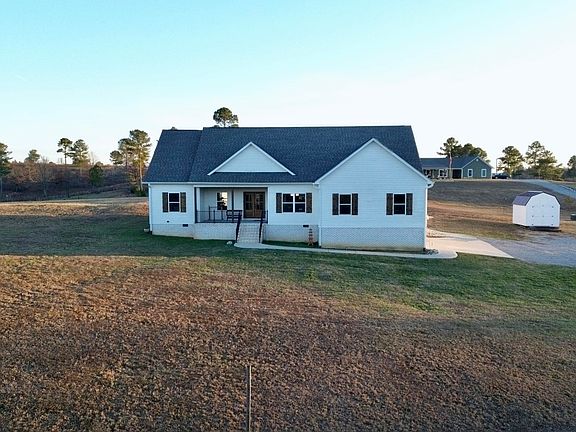 2nd image of 325 Henderson Rd