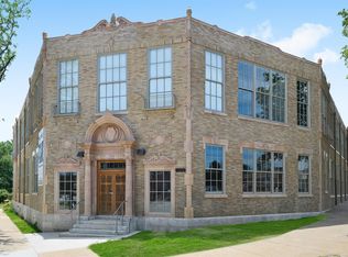 3200 Gillham Rd #113, Kansas City, MO 64109