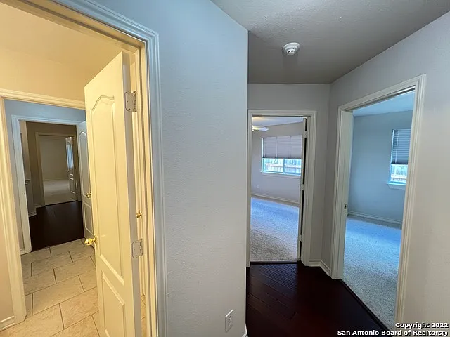 1303 Bluff Frst — Photo 23