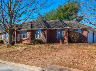 2695 S Williams Ave, Springfield, MO 65807