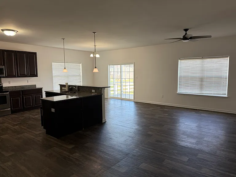 147 San Marino Dr — Photo 5