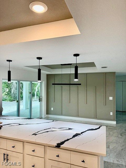 1st image of 414 Piper Ave
