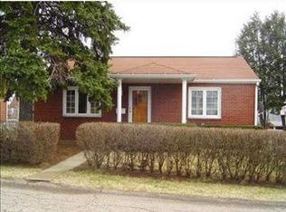 7 Brisk Ave, Mc Kees Rocks, PA 15136