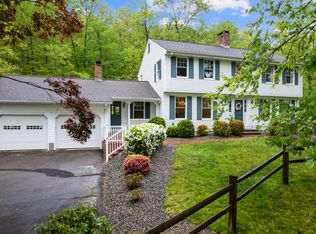 49 S Dish Mill Rd, Higganum, CT 06441