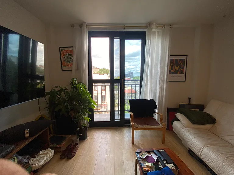 24 Wilson Ave #2A — Photo 8