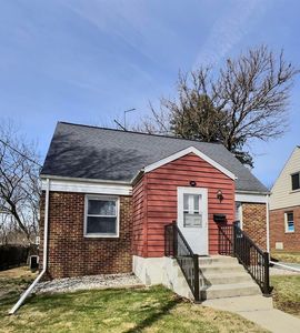 809 Academy St, Valparaiso, IN, 46383