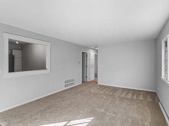 5th image of 14224 57th St N