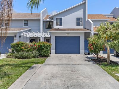 1693 Woodbridge Lakes Circle, West Palm Beach, FL, 33406