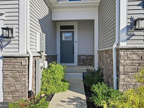 2nd image of 4009 Rudy Dr