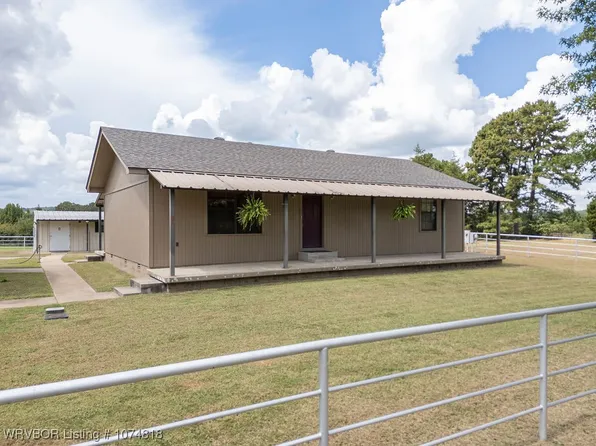 2627 Hendrix Rd, Greenwood, AR 72936