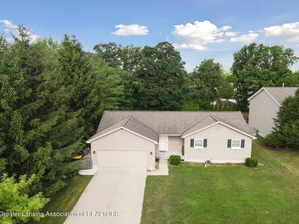 1525 Haddon Hall Dr, Holt, MI 48842
