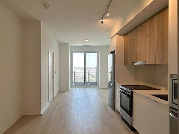 5th image of 9763 Markham Rd #1811