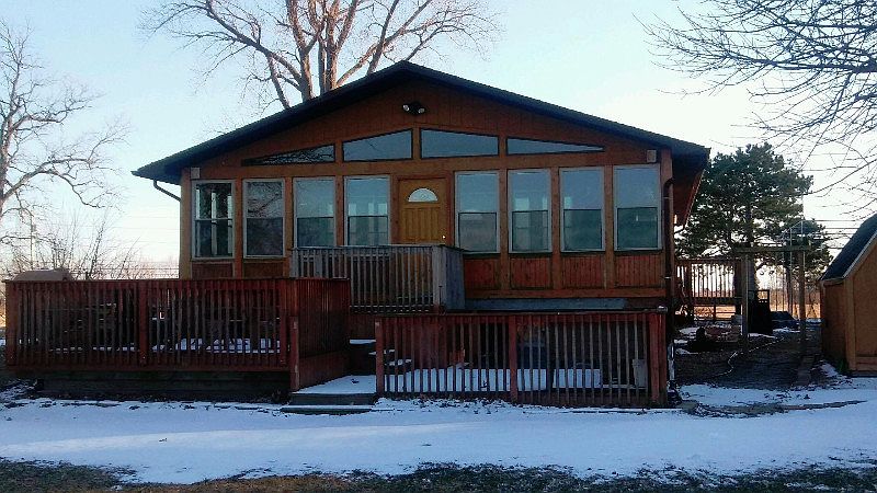 1st image of 851 Knodt Rd