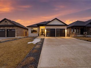 82 Orr St, Perth East, ON N5A 0G3