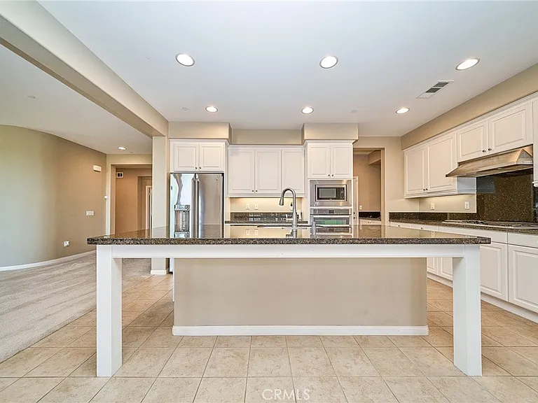 1324 N Macneil Dr — Photo 8